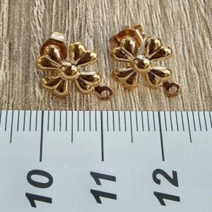 Perni orecchini in acciaio dorato a forma di quadrifoglio